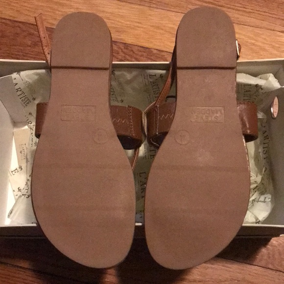 Steve Madden, gold plated sandals - Picture 2 of 4